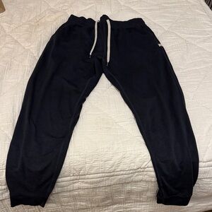 Vuori, navy performance joggers, medium